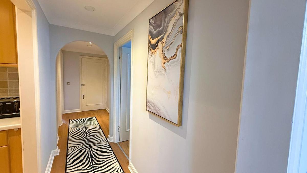 Apartment Kensington Hyde Park Sleeps 10 People High Ceilings *