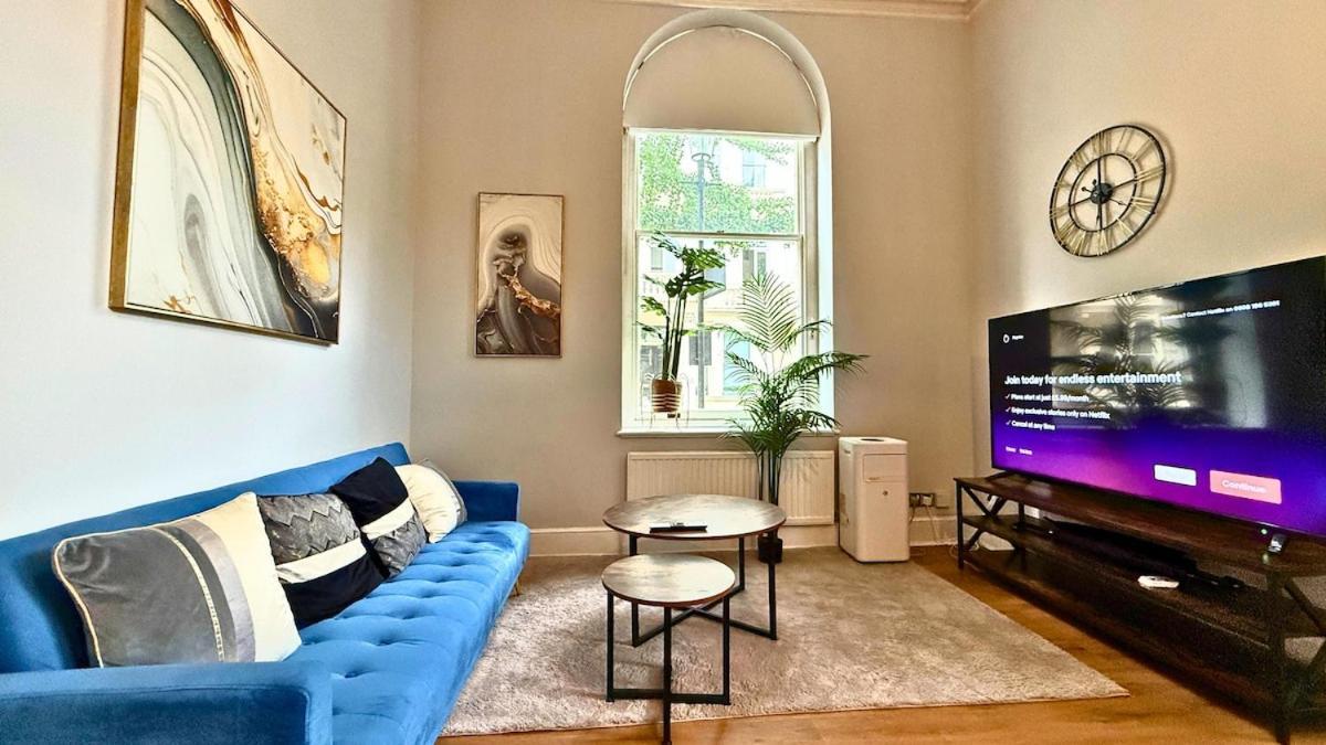 Kensington Hyde Park Sleeps 10 People High Ceilings *