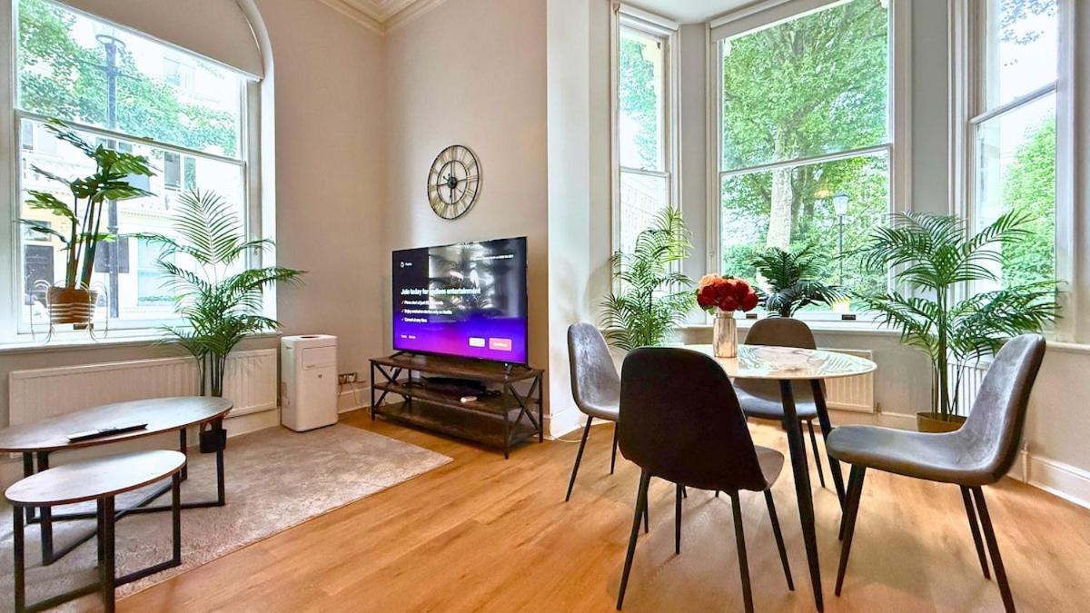 Apartamento Kensington Hyde Park Sleeps 10 People High Ceilings Londres